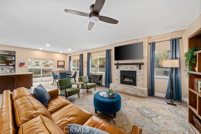 332 Susannah Lane, Paso Robles CA: https://media.crmls.org/medias/5a9830b8-9292-457f-b1ac-050bd5a49f04.jpg