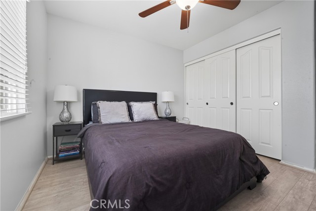 Image 29 of 37 For 27687 Fairmont