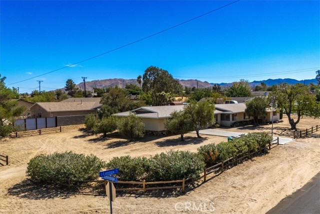 Detail Gallery Image 49 of 60 For 6919 Lennox Ave, Yucca Valley,  CA 92284 - 3 Beds | 2 Baths