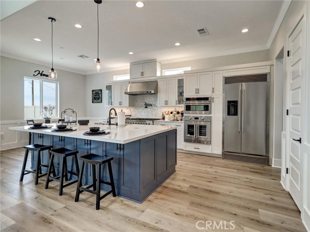 35886 Wildwood Crest Drive, Yucaipa CA: https://media.crmls.org/medias/5a9a754a-296c-4e42-a6b0-a2687b3f4323.jpg