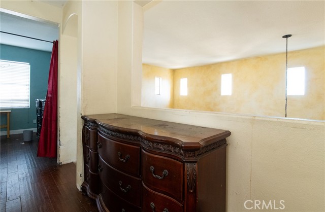 Detail Gallery Image 28 of 48 For 276 Cambria, Carson,  CA 90745 - 4 Beds | 3 Baths