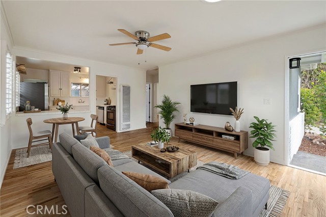 Detail Gallery Image 5 of 41 For 2313 Curtis, Redondo Beach,  CA 90278 - 3 Beds | 2 Baths