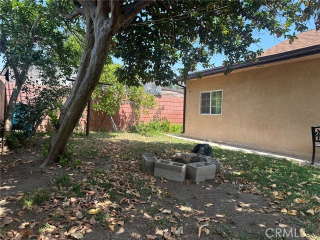829 Foxworth Avenue, La Puente CA: https://media.crmls.org/medias/5a9acd65-e43c-4e92-968e-1b8dcb7ccb1f.jpg