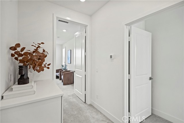 297 Lynx, Irvine CA: https://media.crmls.org/medias/5a9b8a49-e694-4a5c-a9ed-9215821e8613.jpg