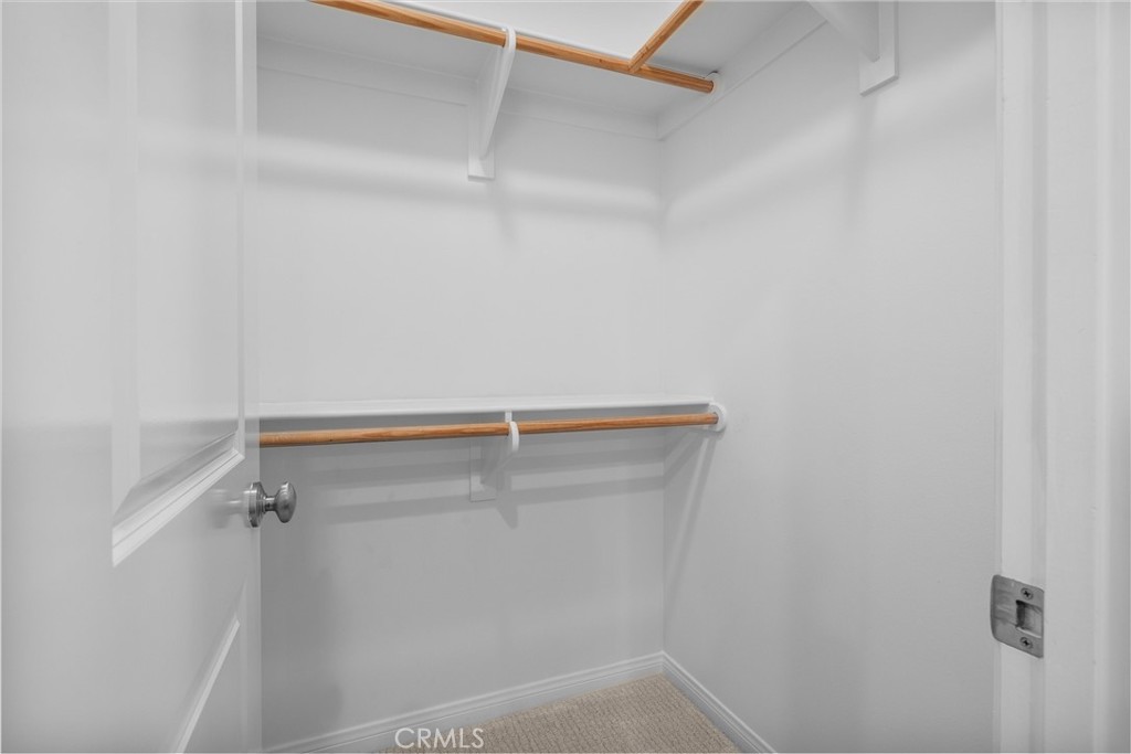 https://media.crmls.org/medias/5a9be0bd-2f7b-4820-9d47-26835f5a1729.jpg?preset=X-Large