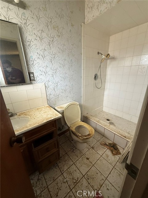 Detail Gallery Image 20 of 25 For 2333 Rutgers, Costa Mesa,  CA 92626 - 4 Beds | 3 Baths