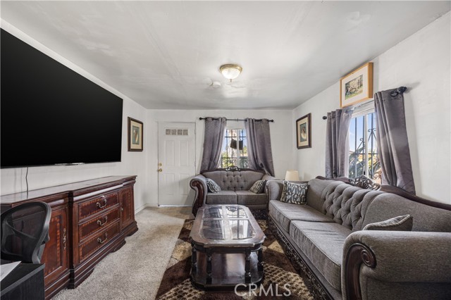 Detail Gallery Image 9 of 18 For 146 W 113th St, Los Angeles,  CA 90061 - 2 Beds | 1 Baths