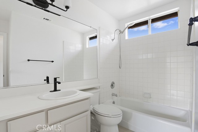 MLS #SR25225305 image #24