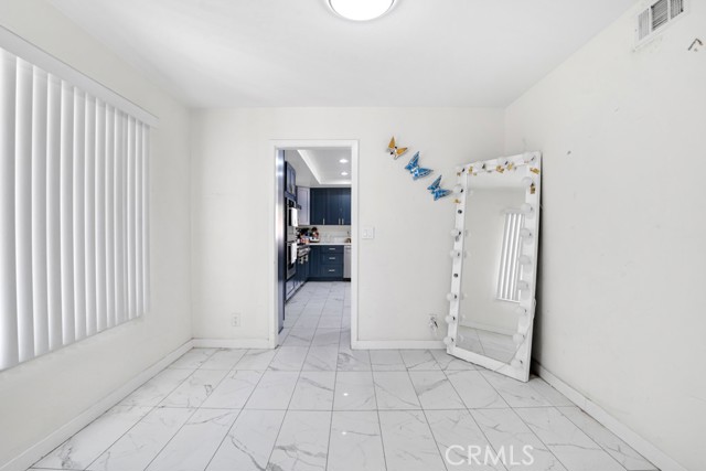 2491 Castlemont Court North photo 14
