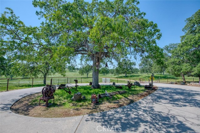 Detail Gallery Image 9 of 72 For 18486 Tollhouse Rd, Clovis,  CA 93619 - 3 Beds | 2 Baths