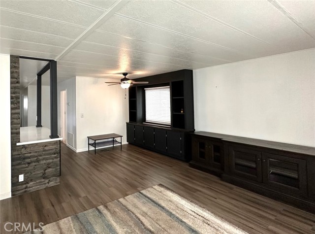 Detail Gallery Image 8 of 40 For 15181 Van Buren Bld #57,  Riverside,  CA 92504 - 3 Beds | 2 Baths