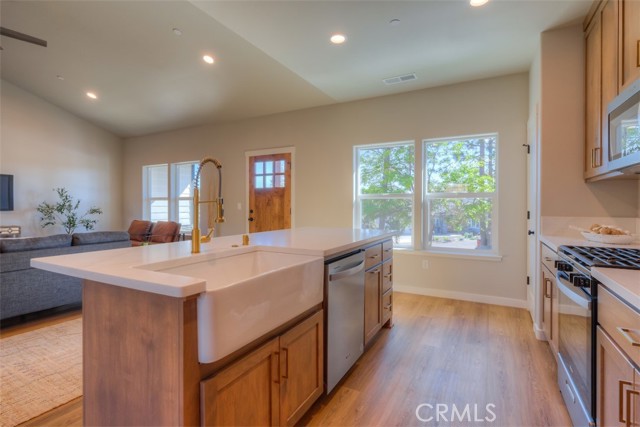 Detail Gallery Image 13 of 45 For 1524 Forest Cir, Paradise,  CA 95969 - 3 Beds | 2 Baths