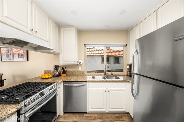 Detail Gallery Image 17 of 37 For 25388 via Verde #4,  Lake Forest,  CA 92630 - 2 Beds | 1 Baths