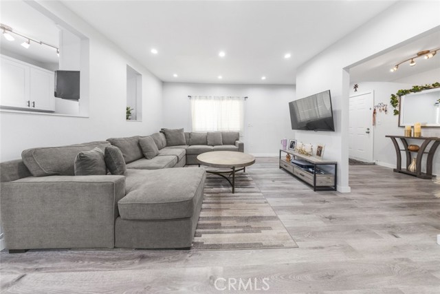 Detail Gallery Image 20 of 36 For 3010 Montrose Ave #26,  La Crescenta,  CA 91214 - 1 Beds | 1 Baths