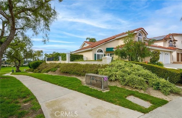 Detail Gallery Image 8 of 47 For 9 Redondo, Laguna Niguel,  CA 92677 - 4 Beds | 3 Baths
