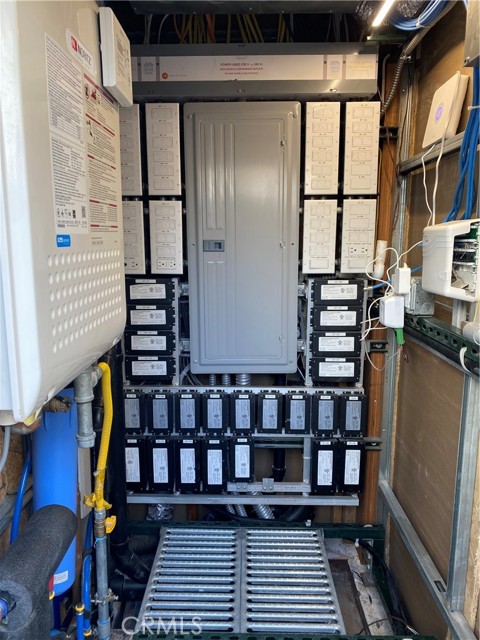 2306 Aviation Boulevard, Redondo Beach, California 90278, 4 Bedrooms Bedrooms, ,5 BathroomsBathrooms,Residential,Sold,Aviation,PV21199795