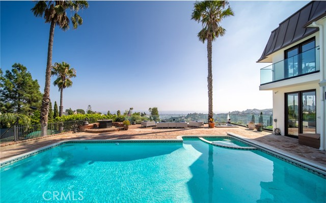 Detail Gallery Image 10 of 200 For 7930 Vulcan Dr, Los Angeles,  CA 90046 - 7 Beds | 8/1 Baths