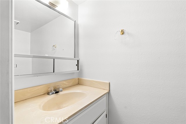 Detail Gallery Image 23 of 41 For 585 North St, Corning,  CA 96021 - 2 Beds | 1/1 Baths