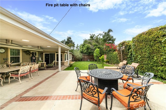Detail Gallery Image 20 of 27 For 10500 Jordan Ave, Chatsworth,  CA 91311 - 3 Beds | 2 Baths