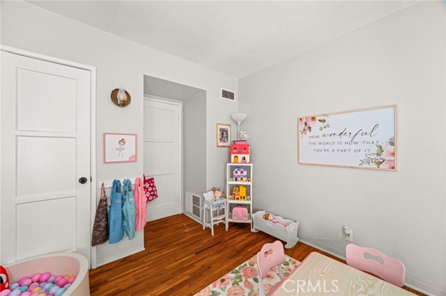 4600 Edelle Place, Los Angeles CA: https://media.crmls.org/medias/5aa326d5-3f31-4673-86dc-696892631bc1.jpg