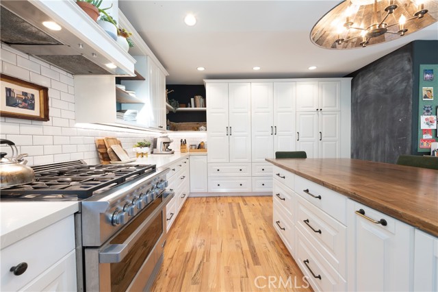 Detail Gallery Image 14 of 44 For 4437 Farmdale, Studio City,  CA 91602 - 3 Beds | 3 Baths