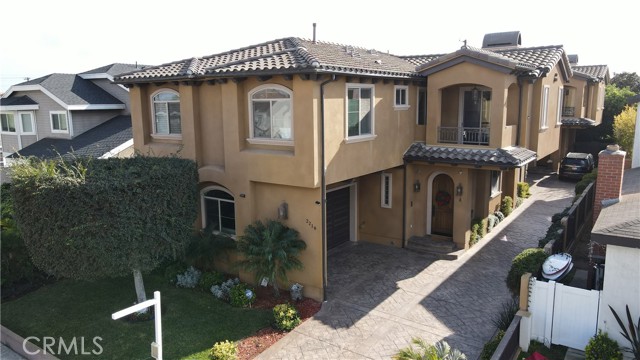 2218 Ruhland Avenue, Redondo Beach, California 90278, 4 Bedrooms Bedrooms, ,3 BathroomsBathrooms,Residential,Sold,Ruhland,SB21263007