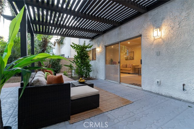 Detail Gallery Image 60 of 61 For 19300 Yolie Ln, Tarzana,  CA 91356 - 5 Beds | 3/1 Baths