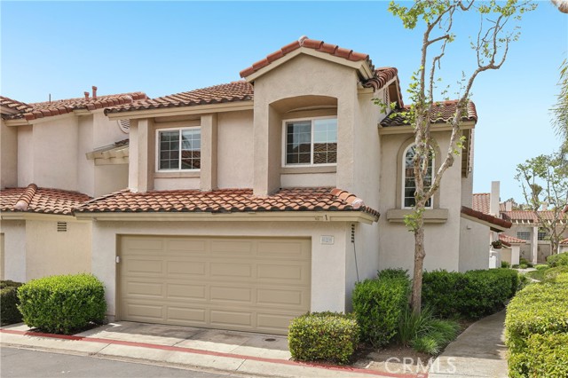 1 Buttercup, Rancho Santa Margarita CA: https://media.crmls.org/medias/5aa4db30-0cac-4340-948f-85bbea7c80e3.jpg