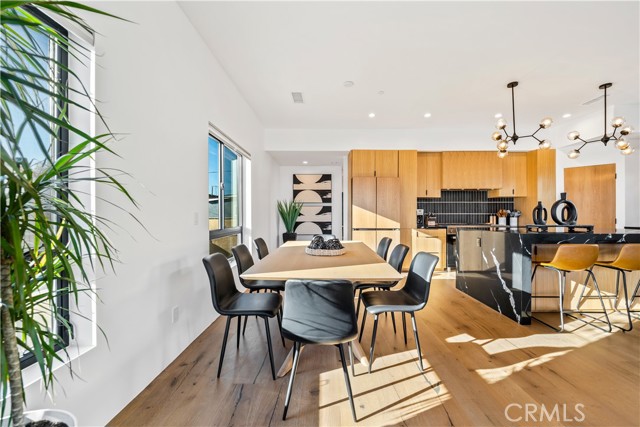171 Savona Walk, Long Beach CA: https://media.crmls.org/medias/5aa4eae6-aa94-4fc5-a537-e07f5594b005.jpg