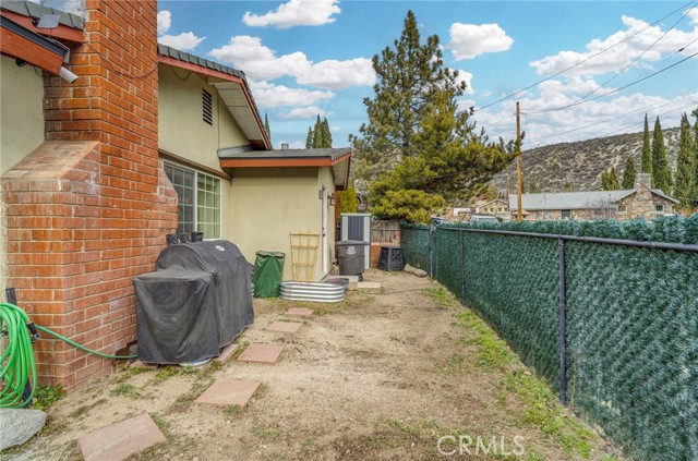 Detail Gallery Image 29 of 43 For 721 Clay Trl, Frazier Park,  CA 93225 - 2 Beds | 1 Baths