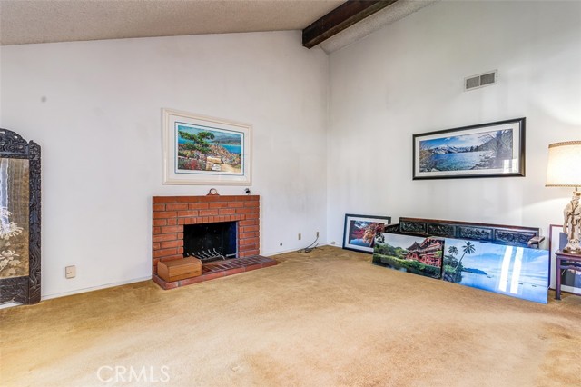 Detail Gallery Image 3 of 19 For 13240 Aclare St, Cerritos,  CA 90703 - 4 Beds | 2 Baths