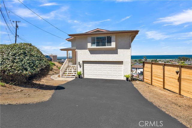 679 Elena Street, Morro Bay CA: https://media.crmls.org/medias/5aa62898-6a72-48e1-9871-06e64833a785.jpg