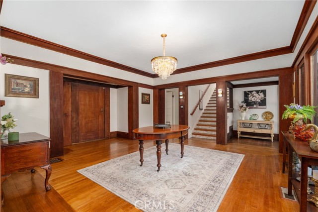 Detail Gallery Image 25 of 75 For 24 W Hilton Ave, Redlands,  CA 92373 - 5 Beds | 4 Baths