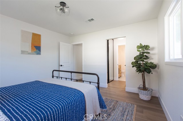 417 W Leeside, Glendora CA: https://media.crmls.org/medias/5aa7c967-9358-4509-80b2-0272ca404b63.jpg