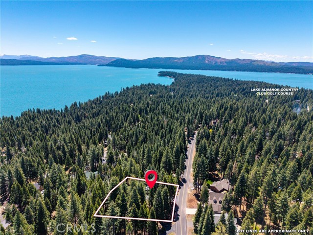 720 E Mountain Ridge Road, Lake Almanor CA: https://media.crmls.org/medias/5aa7ccbe-811a-4df4-977e-cbdd70adf9f5.jpg