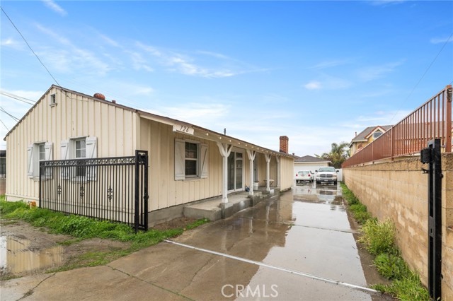 Front Image Thumbnail for CRPW26164557