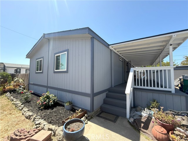 328 Mars Court, Nipomo CA: https://media.crmls.org/medias/5aaab48f-6658-4c83-97ad-544552b1bd1e.jpg