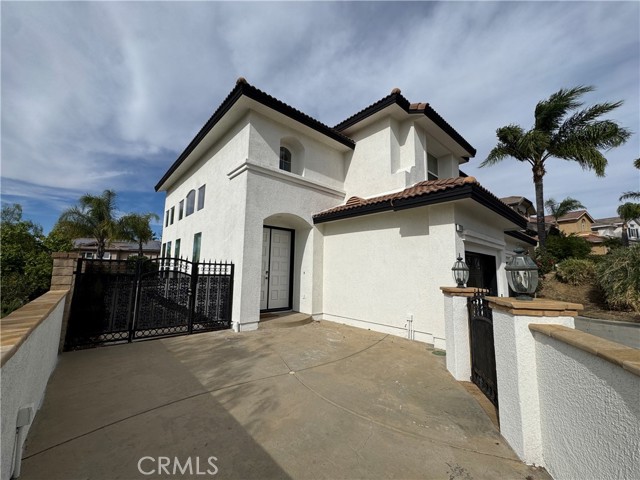 Detail Gallery Image 4 of 57 For 22219 Trinity Pl, Saugus,  CA 91390 - 5 Beds | 3 Baths