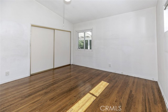 Detail Gallery Image 27 of 33 For 13727 Leadwell St, Van Nuys,  CA 91405 - 3 Beds | 1/1 Baths