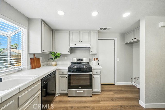 Detail Gallery Image 25 of 45 For 2229 Garland Way, Hemet,  CA 92545 - 3 Beds | 2 Baths