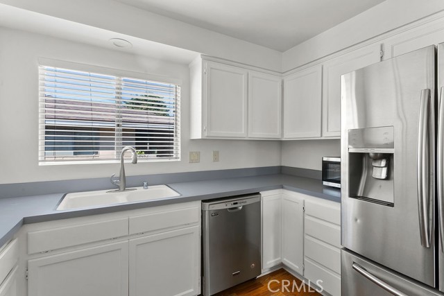 Detail Gallery Image 6 of 14 For 431 E Washington Ave, Orange,  CA 92866 - 2 Beds | 1 Baths