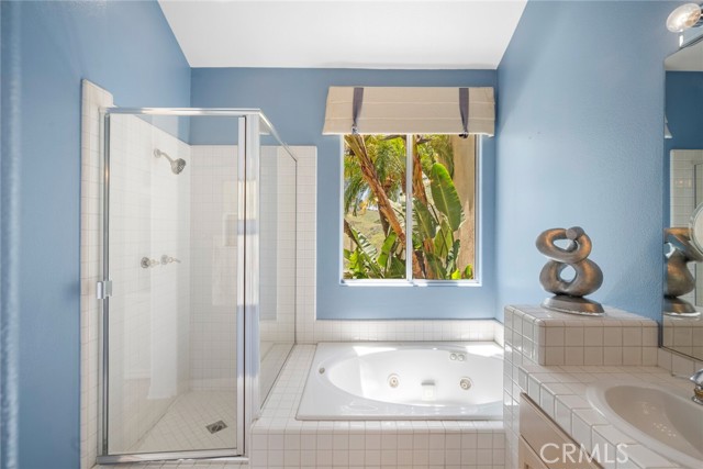 48 Siena, Laguna Niguel CA: https://media.crmls.org/medias/5aac31a1-b8bf-4599-b76d-99113d2ea6b1.jpg