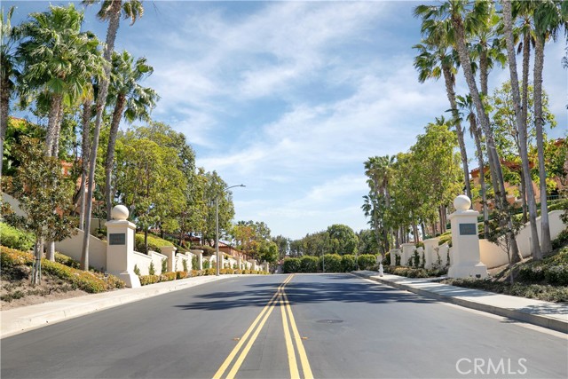 Detail Gallery Image 31 of 31 For 16 Villa Point Dr, Newport Beach,  CA 92660 - 1 Beds | 1 Baths