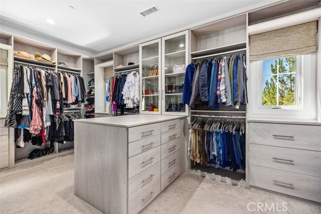 Detail Gallery Image 43 of 67 For 116 Knob Creek, Irvine,  CA 92602 - 5 Beds | 5/1 Baths