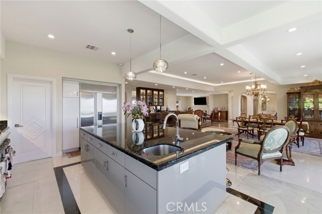 1400 Via Arco, Palos Verdes Estates, California 90274, 4 Bedrooms Bedrooms, ,1 BathroomBathrooms,Residential,For Sale,Via Arco,PV26073869