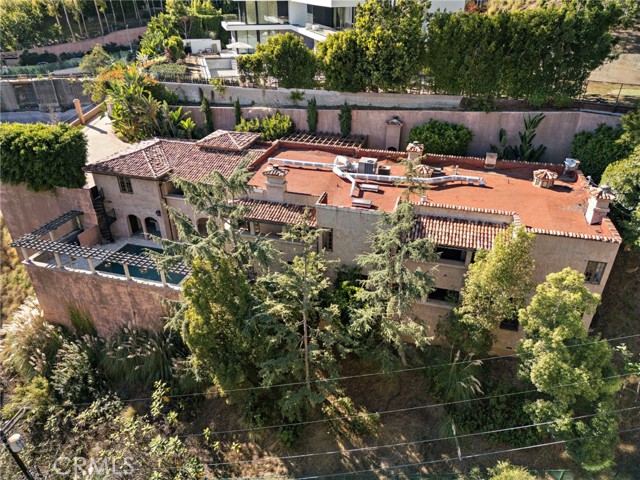 Detail Gallery Image 57 of 74 For 1316 Beverly Grove Pl, Beverly Hills,  CA 90210 - 5 Beds | 7/2 Baths