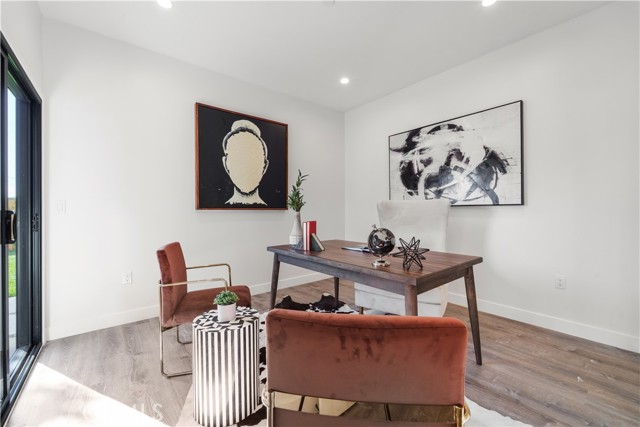 Detail Gallery Image 18 of 20 For 7717 Jamieson Ave, Reseda,  CA 91335 - 3 Beds | 3 Baths