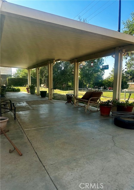 5721 Camino Real, Jurupa Valley CA: https://media.crmls.org/medias/5aaea36b-9596-4ca4-b676-ebf23d40b1ce.jpg