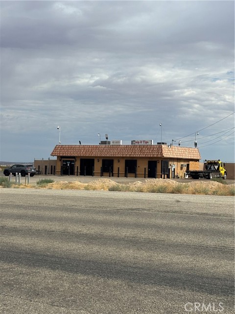 0 California City Blvd, California City CA: https://media.crmls.org/medias/5aaef17f-e468-4771-a998-1de20a00ff47.jpg