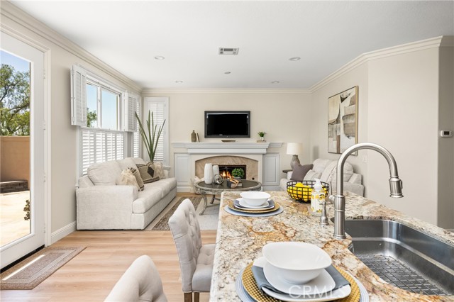 14 Celonova Place, Lake Forest CA: https://media.crmls.org/medias/5aaf001b-9fb2-4451-a45a-703539c88f25.jpg